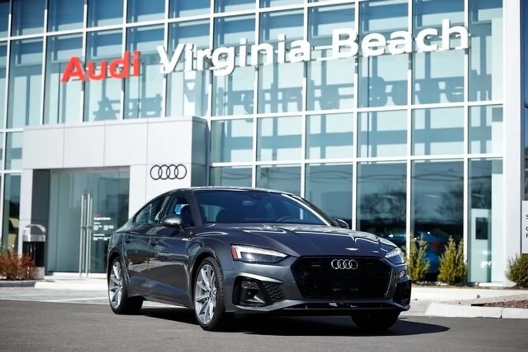 2025 Audi A5 45 S line Premium photo 1