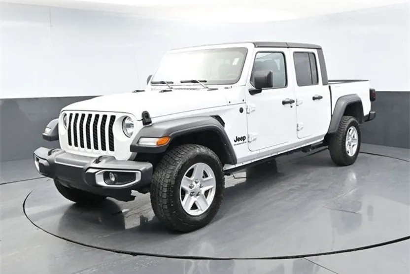2023 Jeep Gladiator Sport S photo 1