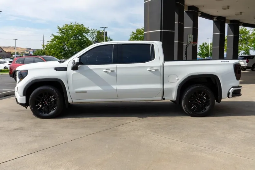 2022 Gmc Sierra 1500 Elevation photo 1