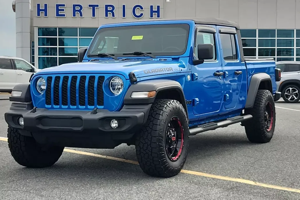 2020 Jeep Gladiator Sport photo 1