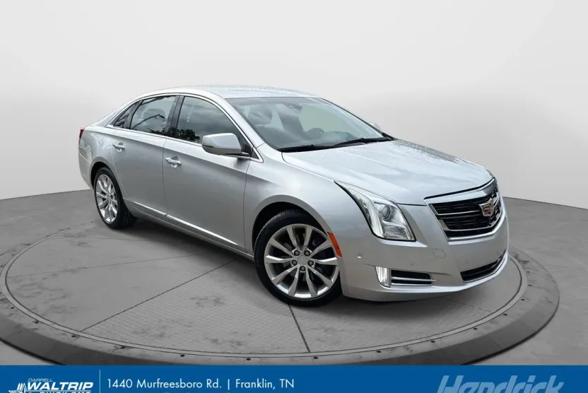 2016 Cadillac XTS Luxury photo 1