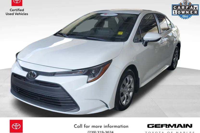 2025 Toyota Corolla LE photo 1