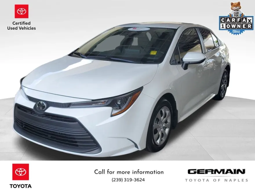2025 Toyota Corolla LE photo 1