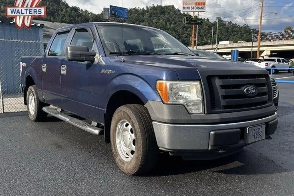 2011 Ford F-150 XL photo 1
