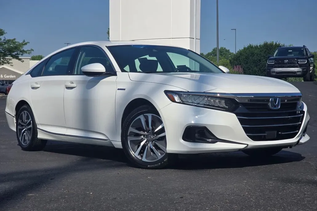 2021 Honda Accord Hybrid EX photo 1