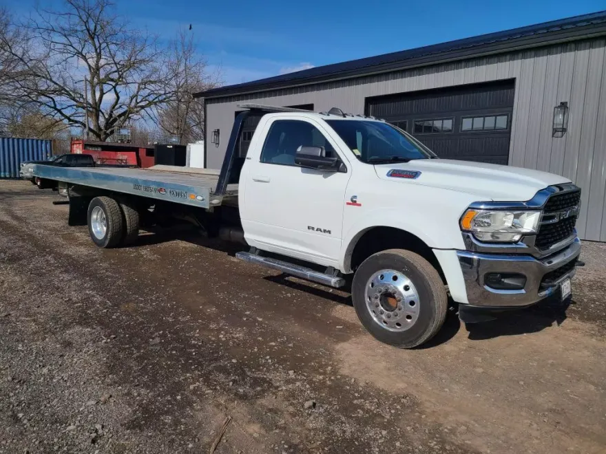 2022 Ram 5500 SLT photo 1