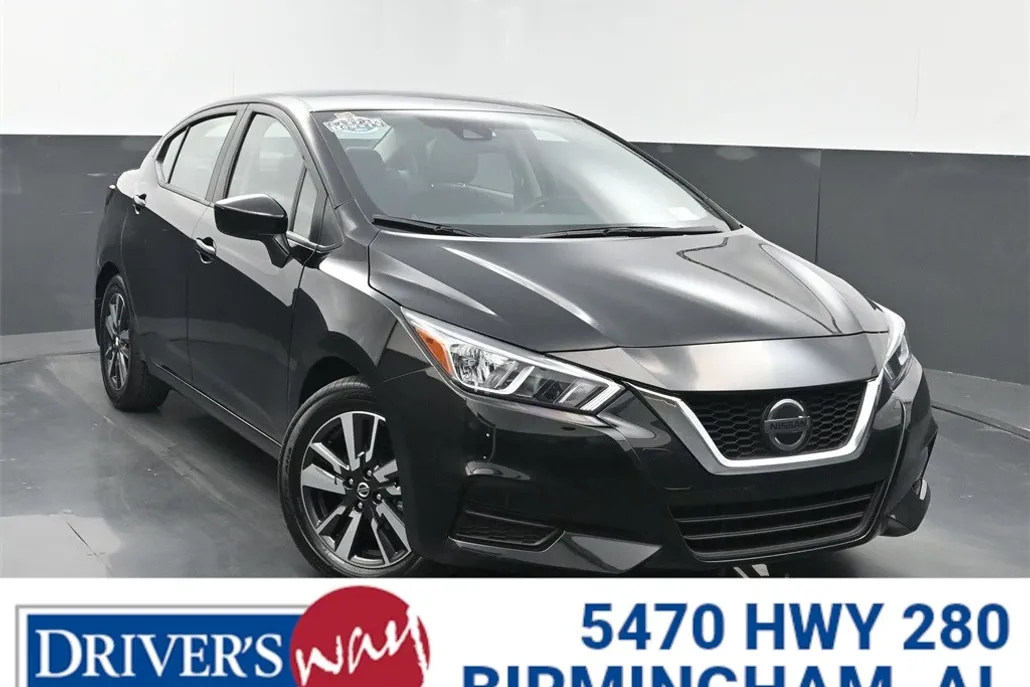 2022 Nissan Versa 1.6 SV photo 1
