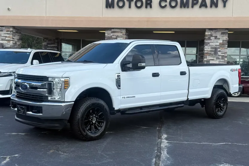 2018 Ford F-250 XLT photo 1