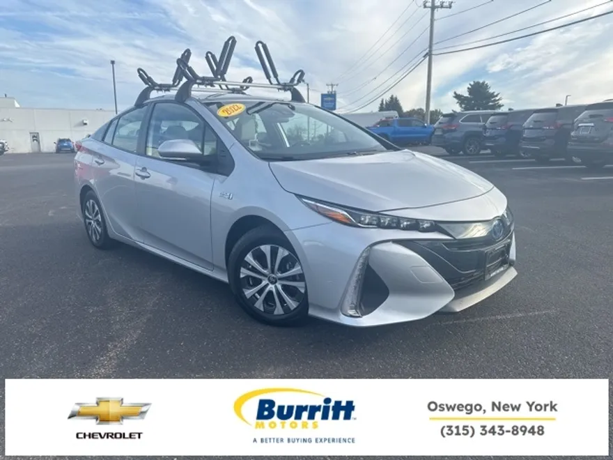 2022 Toyota Prius Prime LE photo 1