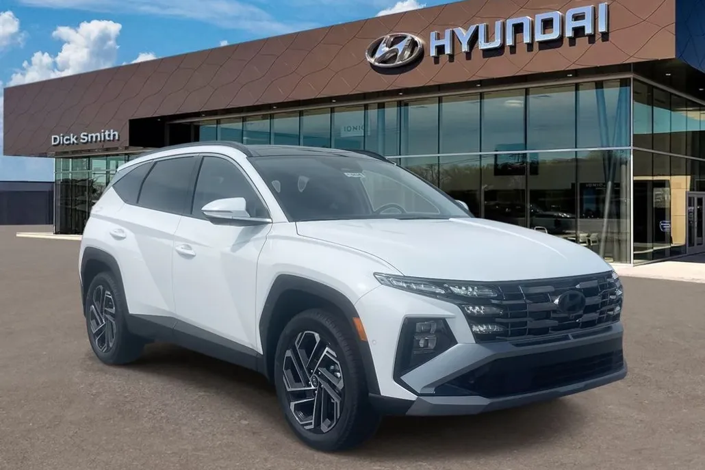 2025 Hyundai Tucson Limited photo 1