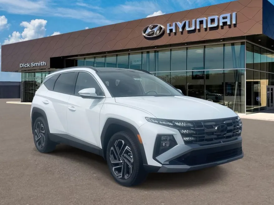 2025 Hyundai Tucson Limited photo 1