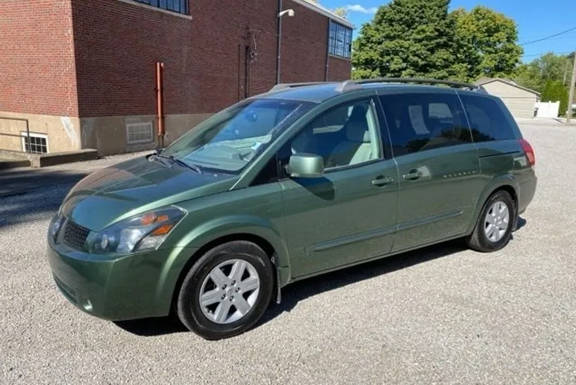 2004 Nissan Quest SL photo 1