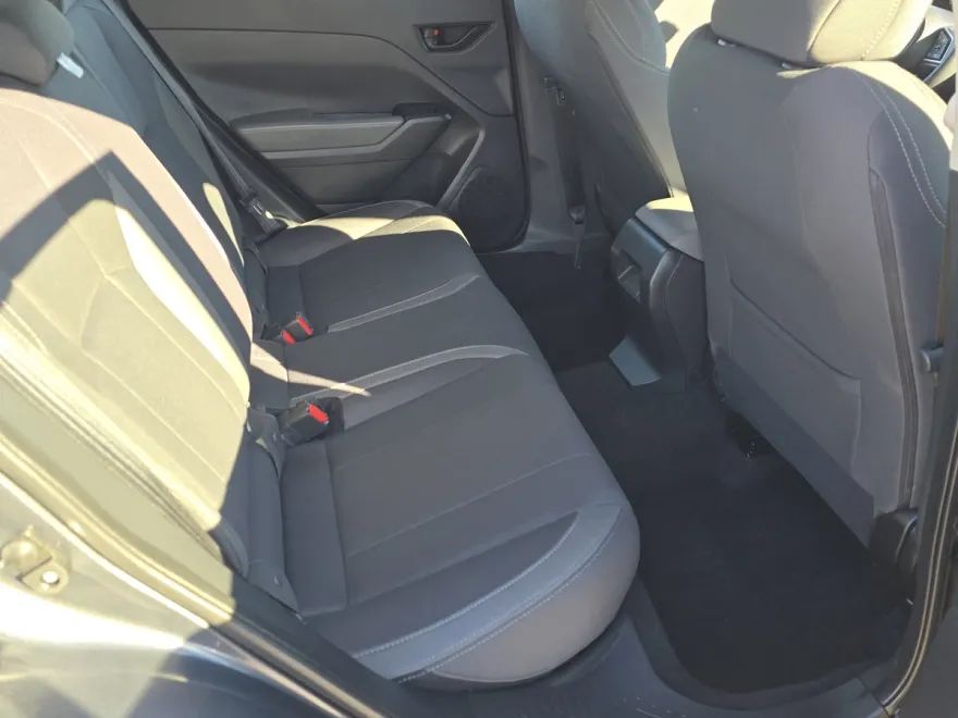 2024 Subaru Impreza Base photo 1
