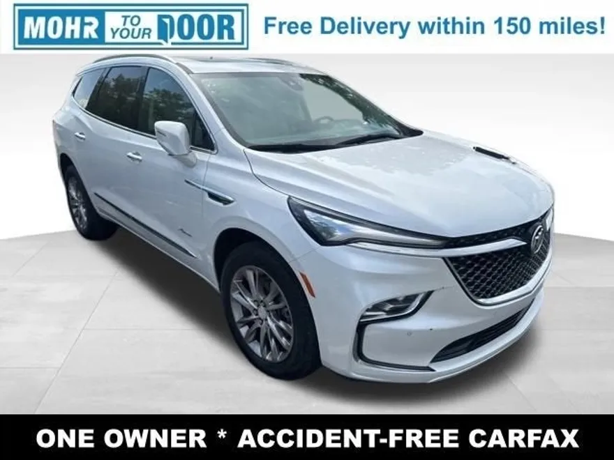 2022 Buick Enclave Avenir photo 1