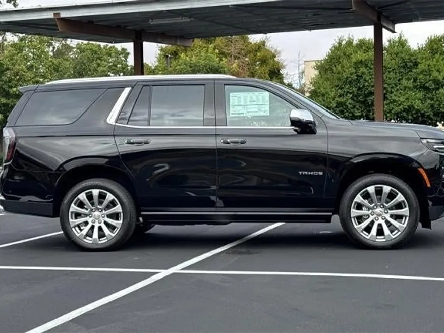 2026 Chevrolet Tahoe Premier photo 1