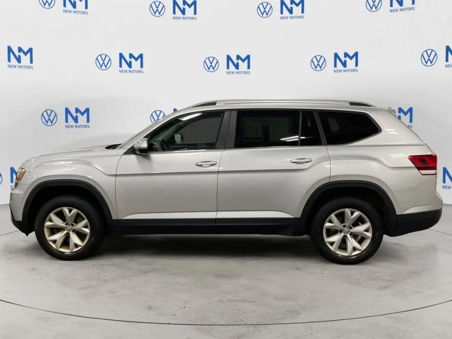 2019 Volkswagen Atlas V6 SE photo 1
