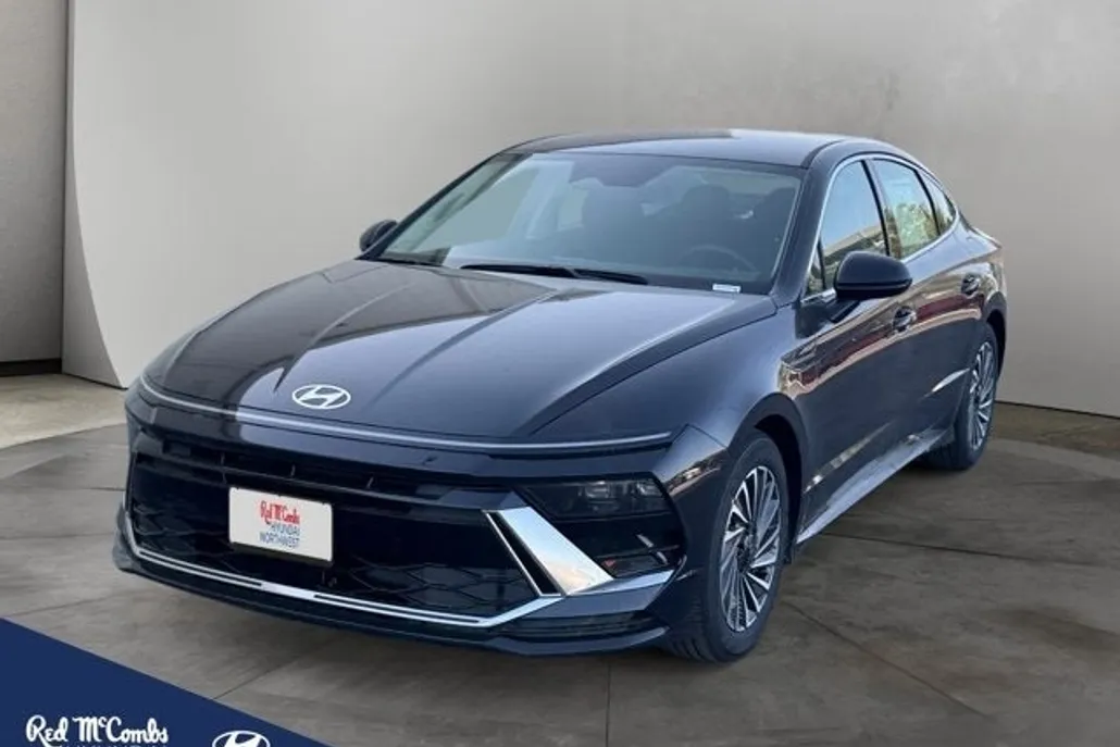 2025 Hyundai Sonata Hybrid SEL photo 1