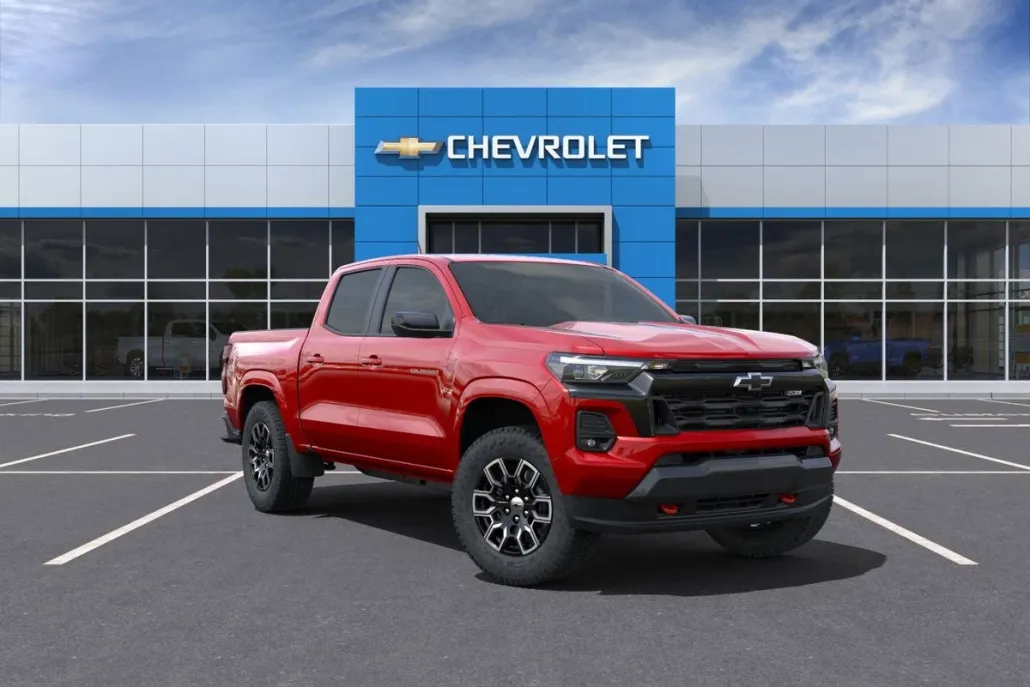 2025 Chevrolet Colorado Z71 photo 1