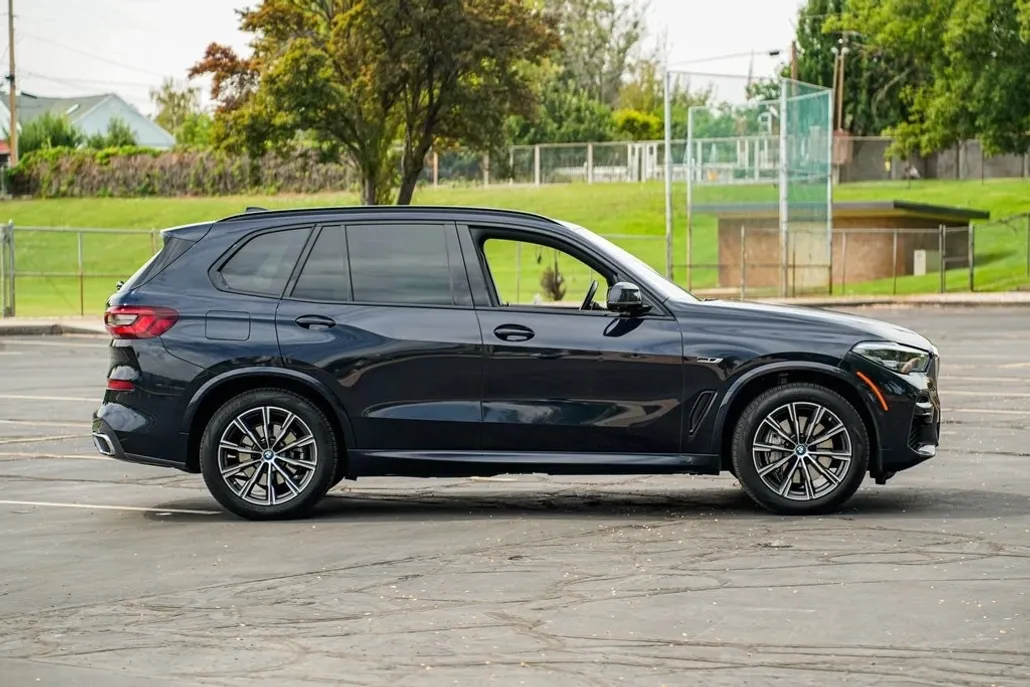 2022 Bmw X5 xDrive45e photo 1