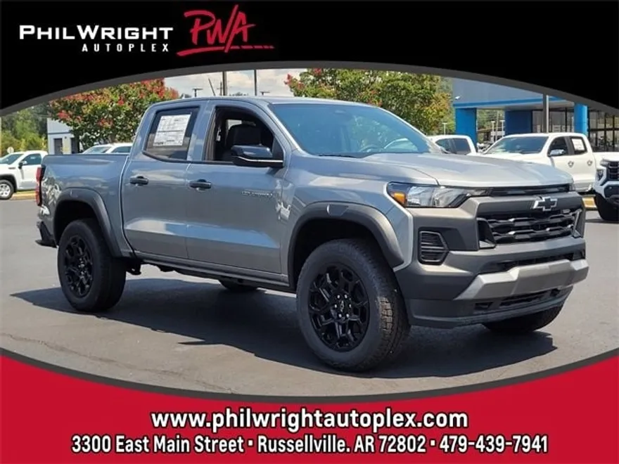 2026 Chevrolet Colorado Trail Boss photo 1