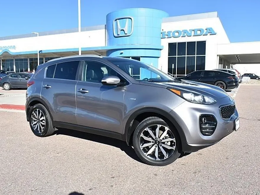 2017 Kia Sportage EX photo 1