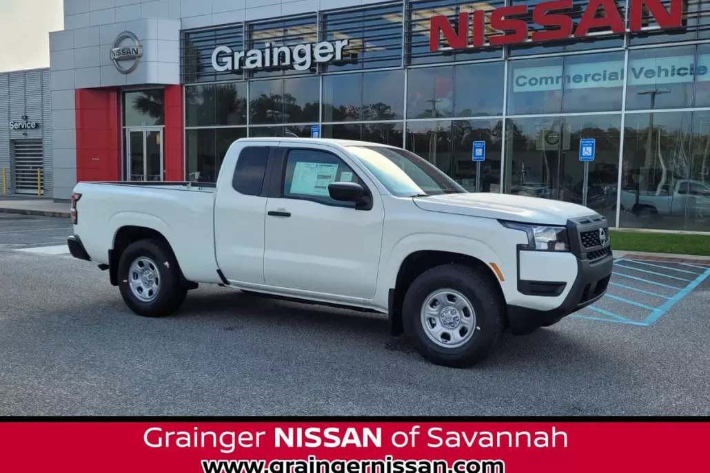 2025 Nissan Frontier S photo 1