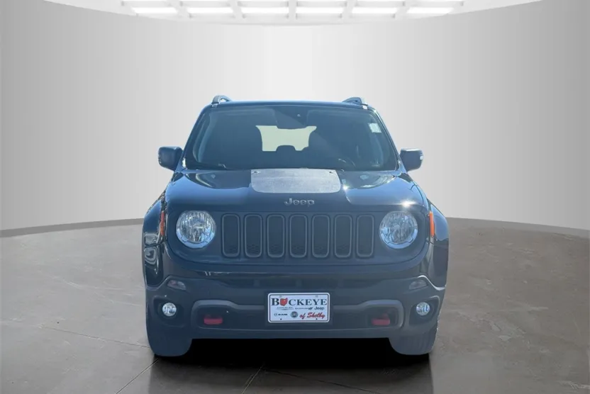 2018 Jeep Renegade Trailhawk photo 1