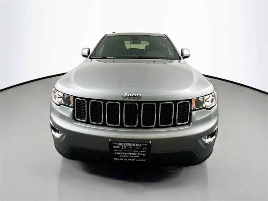 2020 Jeep Grand Cherokee Laredo E photo 1