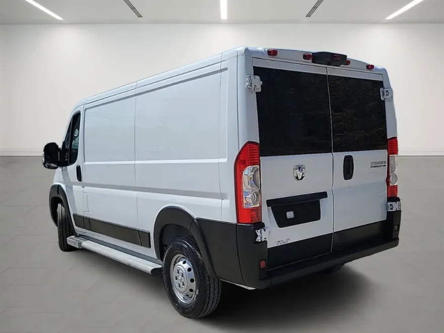2023 Ram ProMaster 2500 photo 3