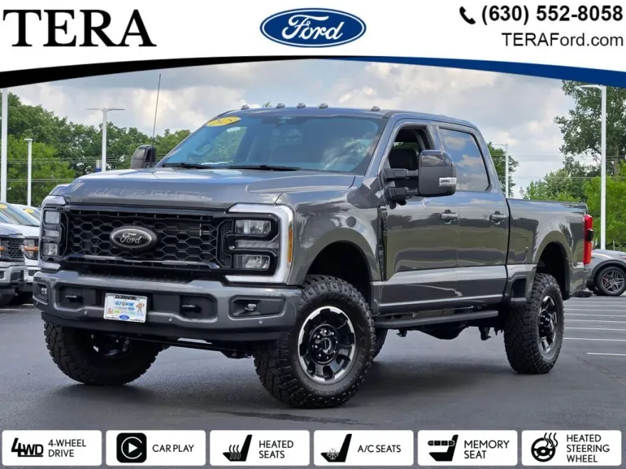 2025 Ford F-250 Lariat photo 1