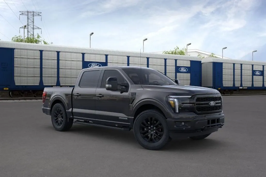 2025 Ford F-150 Lariat photo 1