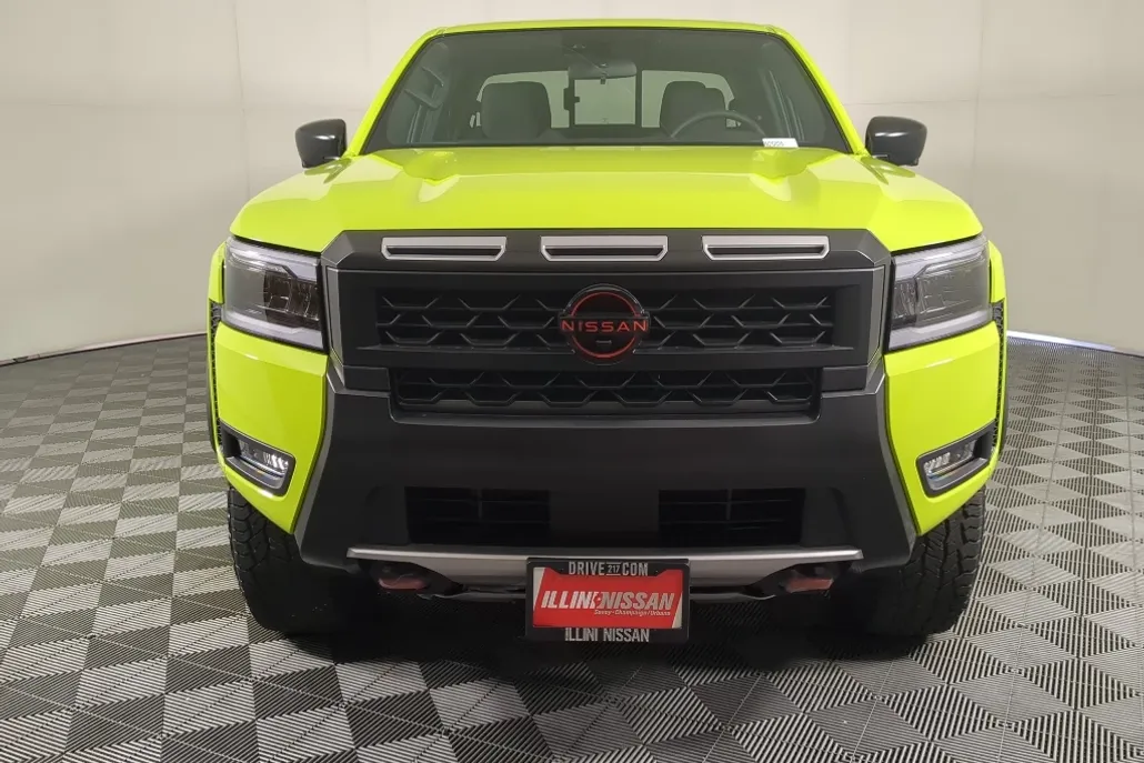 2026 Nissan Frontier PRO-4X photo 1