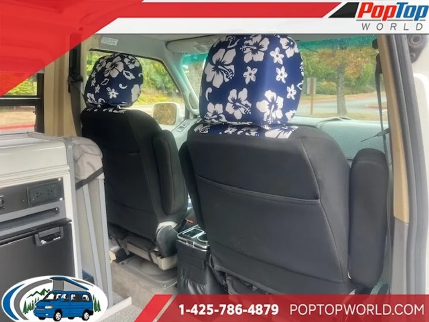 2002 Volkswagen EuroVan Camper photo 1