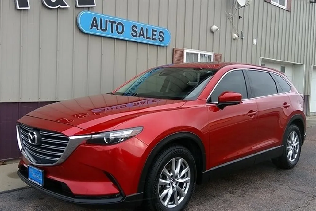 2016 Mazda CX-9 Touring photo 1