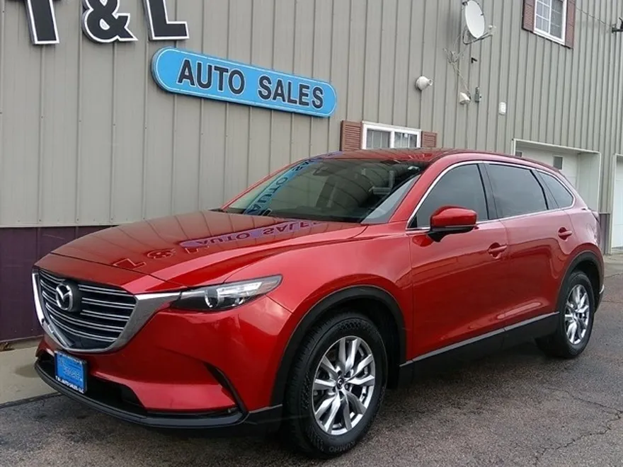 2016 Mazda CX-9 Touring photo 1