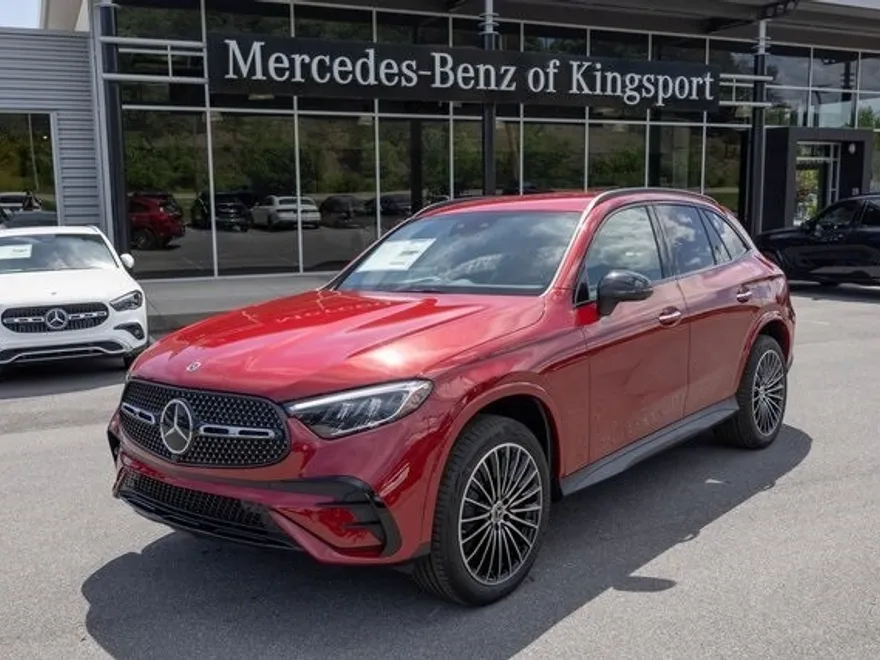 2025 Mercedes Benz GLC 300 4MATIC photo 1