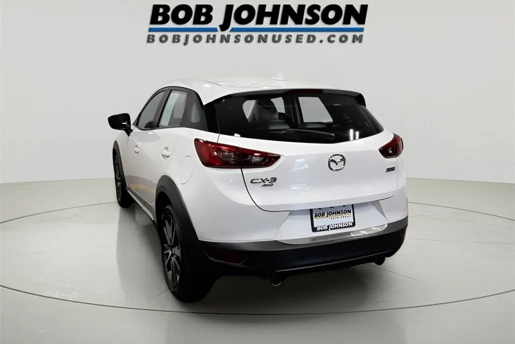 2017 Mazda CX-3 Grand Touring photo 1