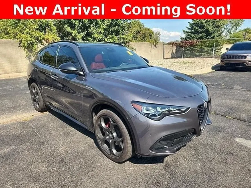 2024 Alfa Romeo Stelvio Tributo Italiano photo 1