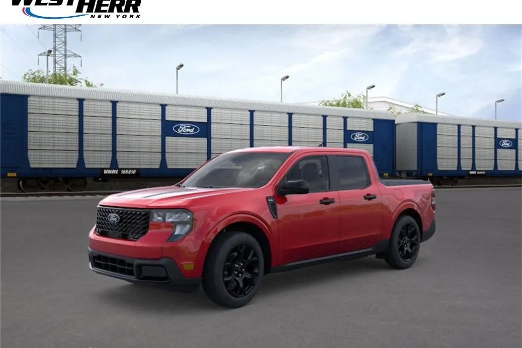 2025 Ford Maverick XLT photo 1