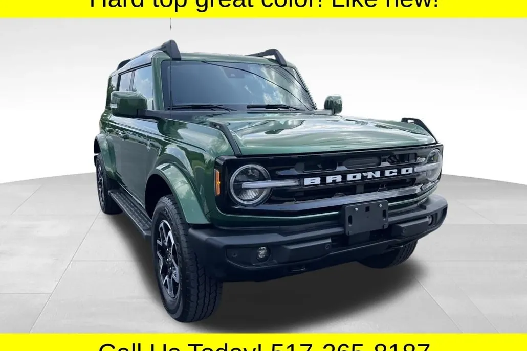 2024 Ford Bronco Outer Banks photo 1