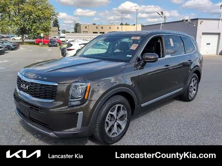 2022 Kia Telluride EX photo 1