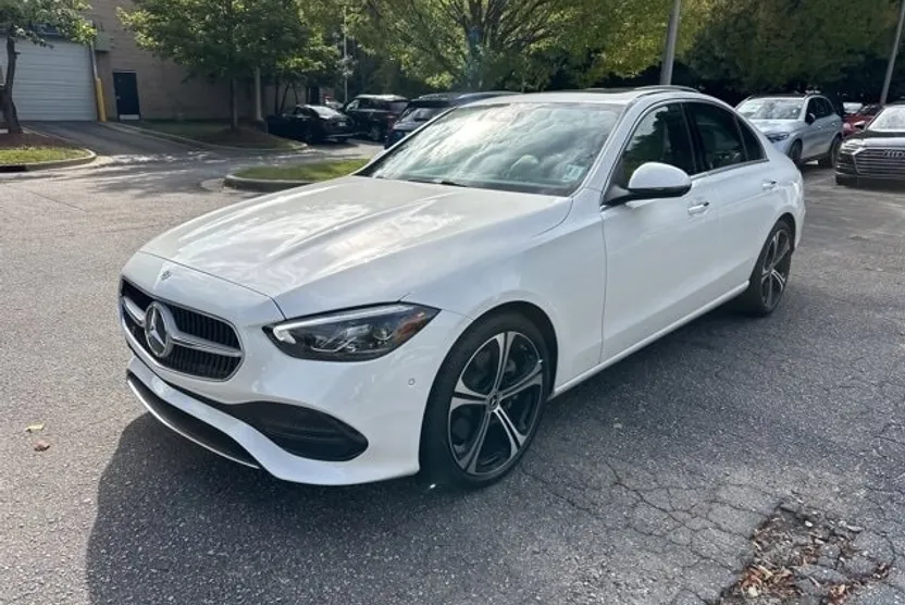 2024 Mercedes Benz C 300 photo 1