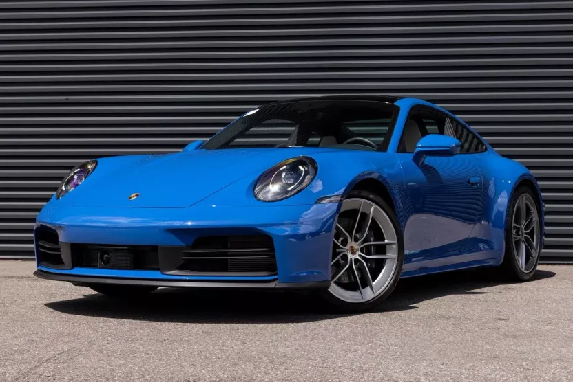 2025 Porsche 911 photo 1