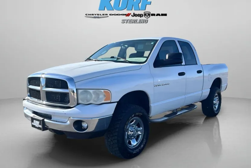 2004 Dodge Ram SLT photo 1