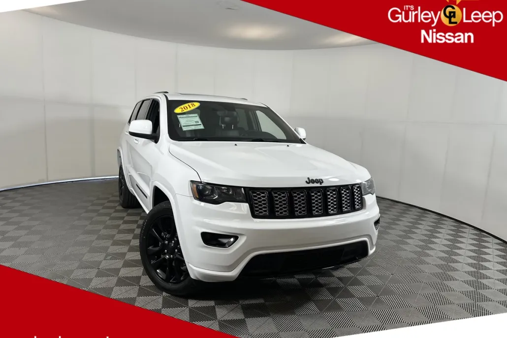 2018 Jeep Grand Cherokee Altitude photo 1