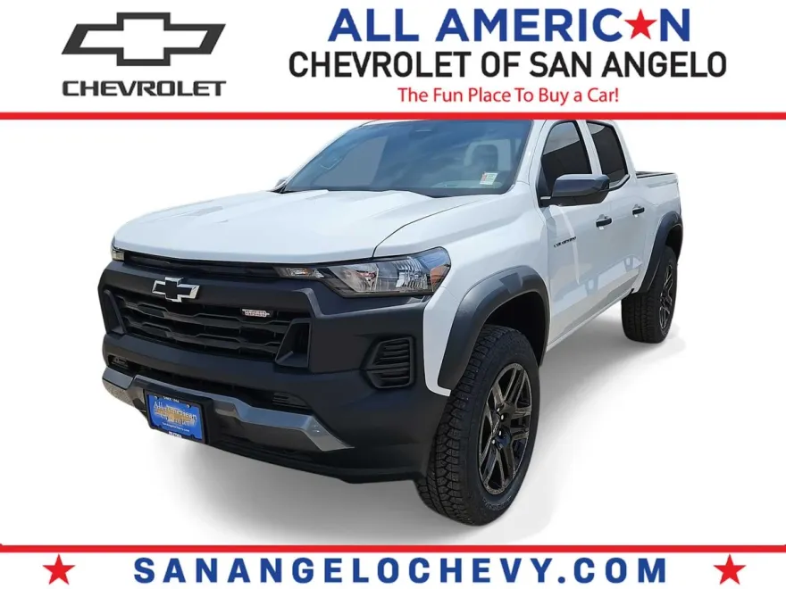 2025 Chevrolet Colorado Trail Boss photo 1