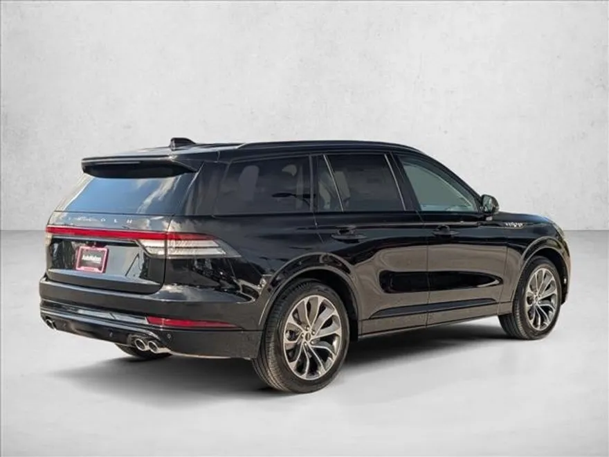 2025 Lincoln Aviator Premiere photo 1