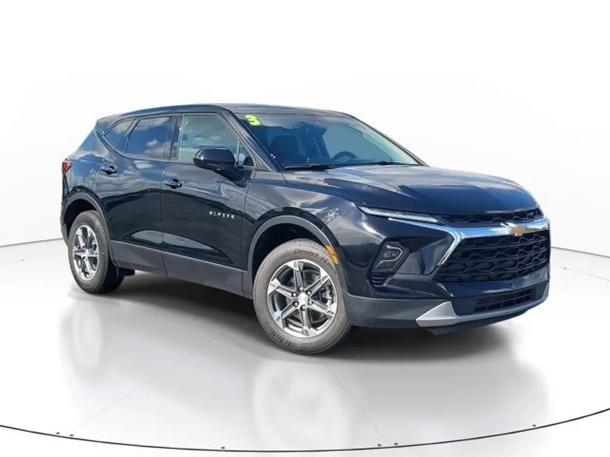 2023 Chevrolet Blazer 2LT photo 1
