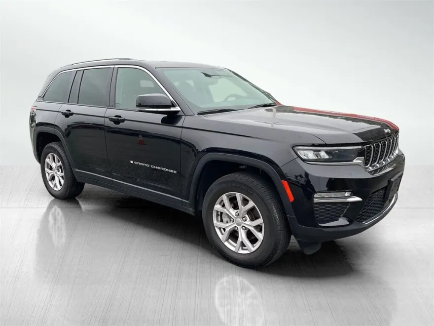 2022 Jeep Grand Cherokee Limited photo 1