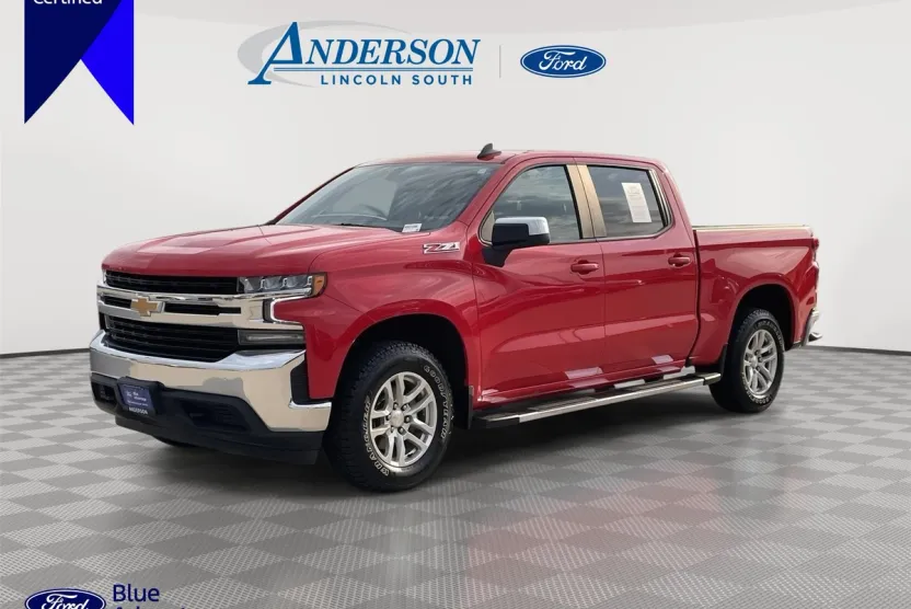 2022 Chevrolet Silverado 1500 LT photo 1